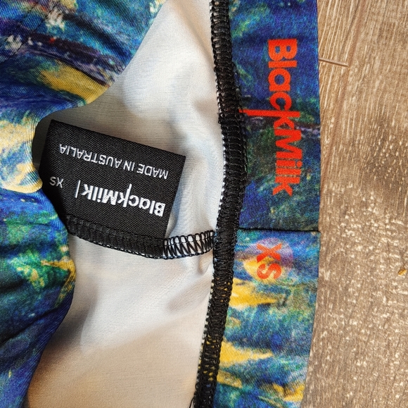 NWOT Blackmilk Monet Lilies Leggings - Picture 2 of 3